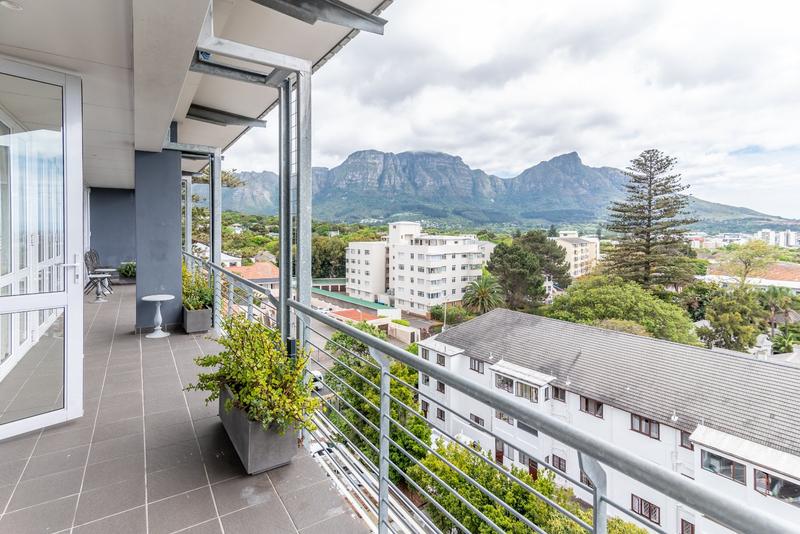 1 Bedroom Property for Sale in Kenilworth Upper Western Cape